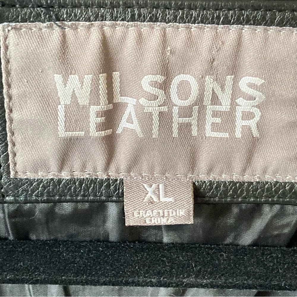 Vintage Airbrushed Wilsons Leather Vest ! - Picture 10 of 12